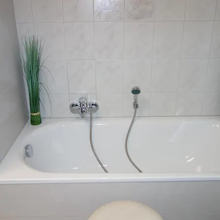 3 Mit Balkon In / Nord Apartment Hannover