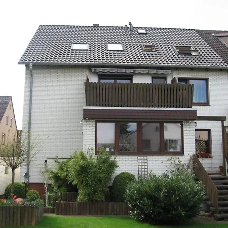 Apartment 3 Mit Balkon In / Nord Hannover